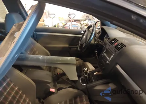 2009 Volkswagen Gti 2-Door from USA, damaged, VIN WVWEV71K39W135693